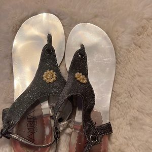 Amrita Singh silver & pearl sandals size 9